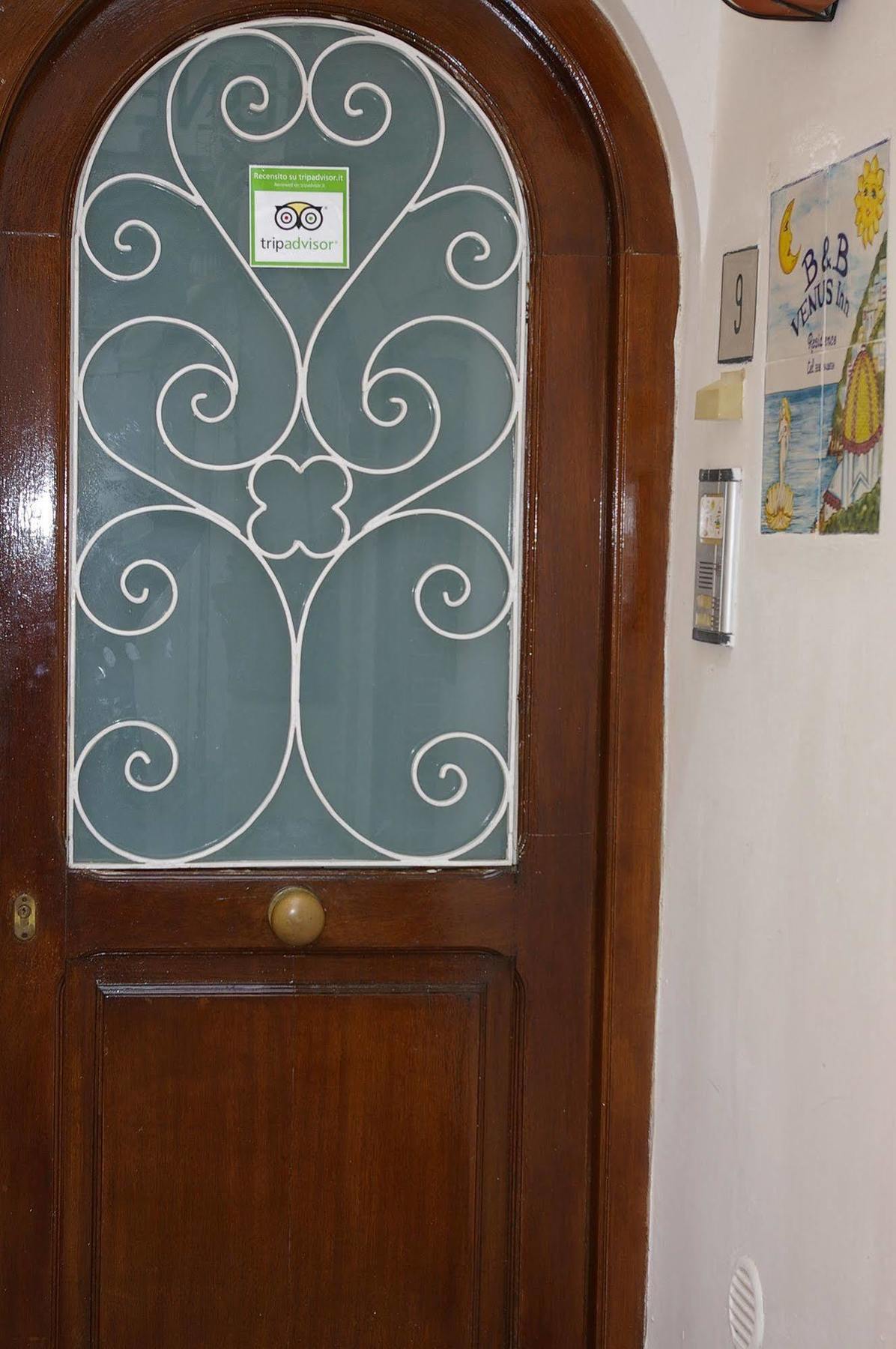 Acomodação com café da manhã  Venus Positano